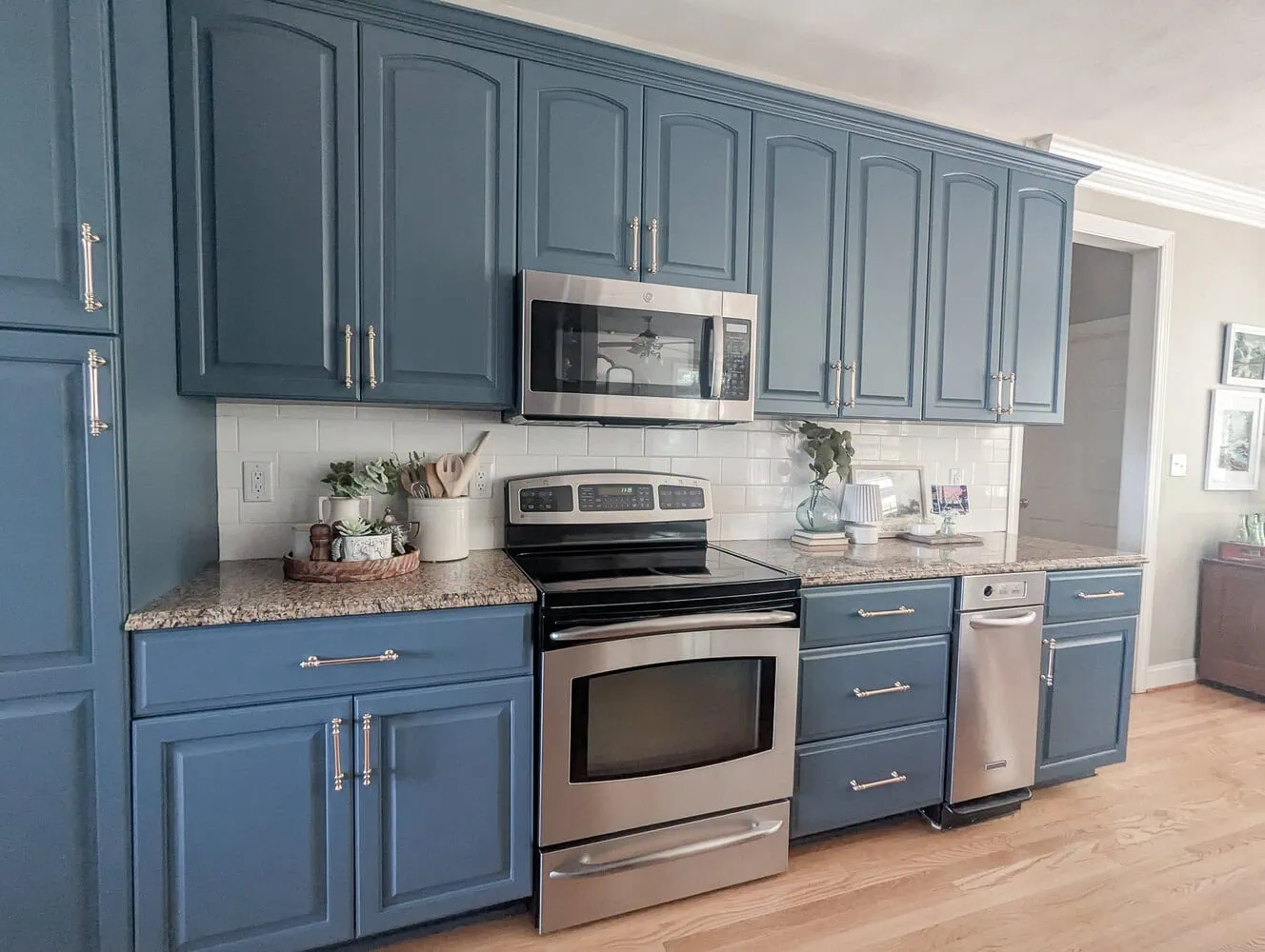 How to Change Kitchen Cabinet Color: Transform Your Space