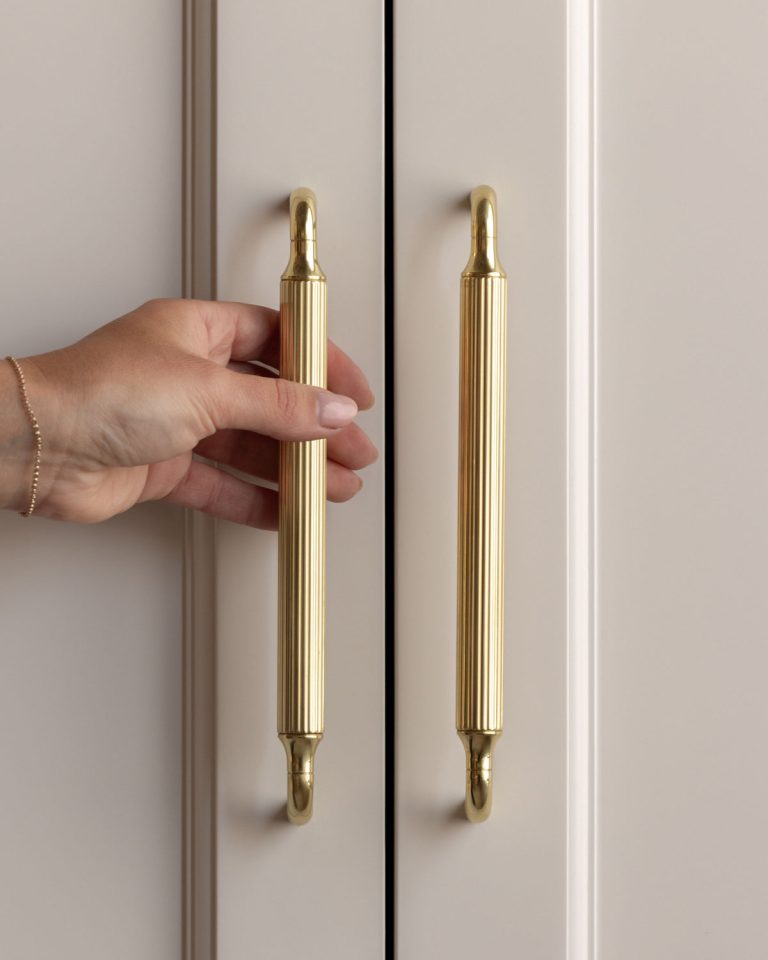 How to Choose Kitchen Cabinet Hardware
