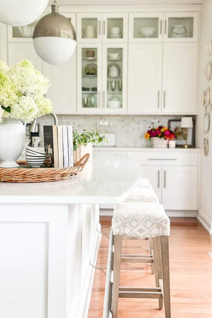 How to Decorate a Kitchen