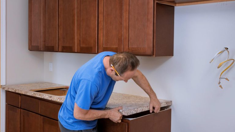 How to Dismantle Kitchen Cabinets