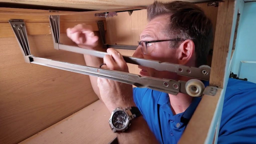 How to Fix a Kitchen Drawer