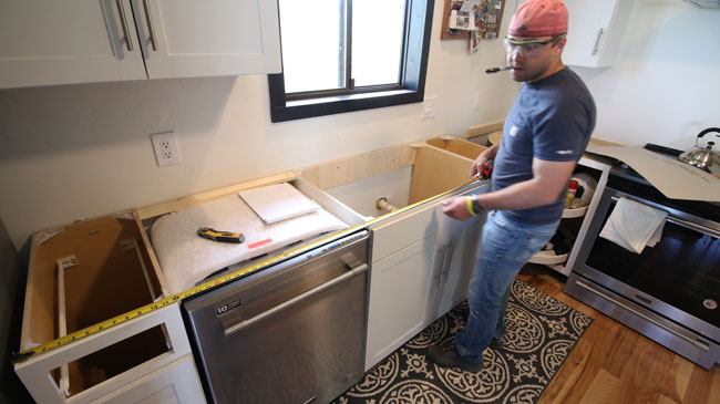 How to Make Concrete Kitchen Countertops