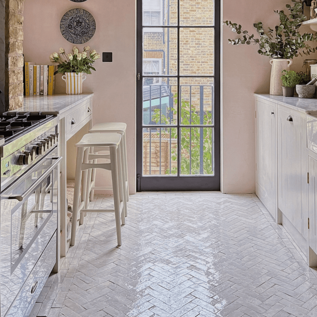 How to Tile a Kitchen Floor