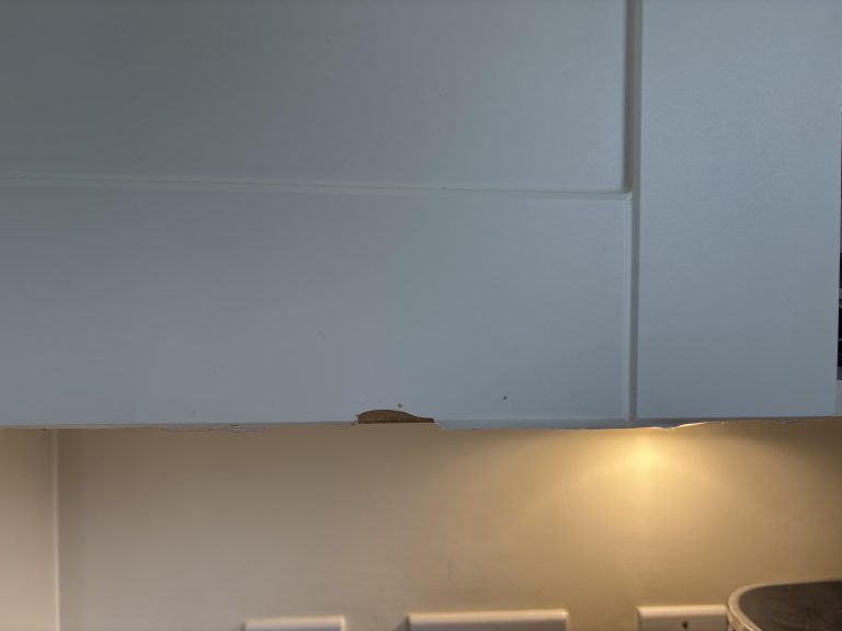 How to Touch Up Kitchen Cabinets