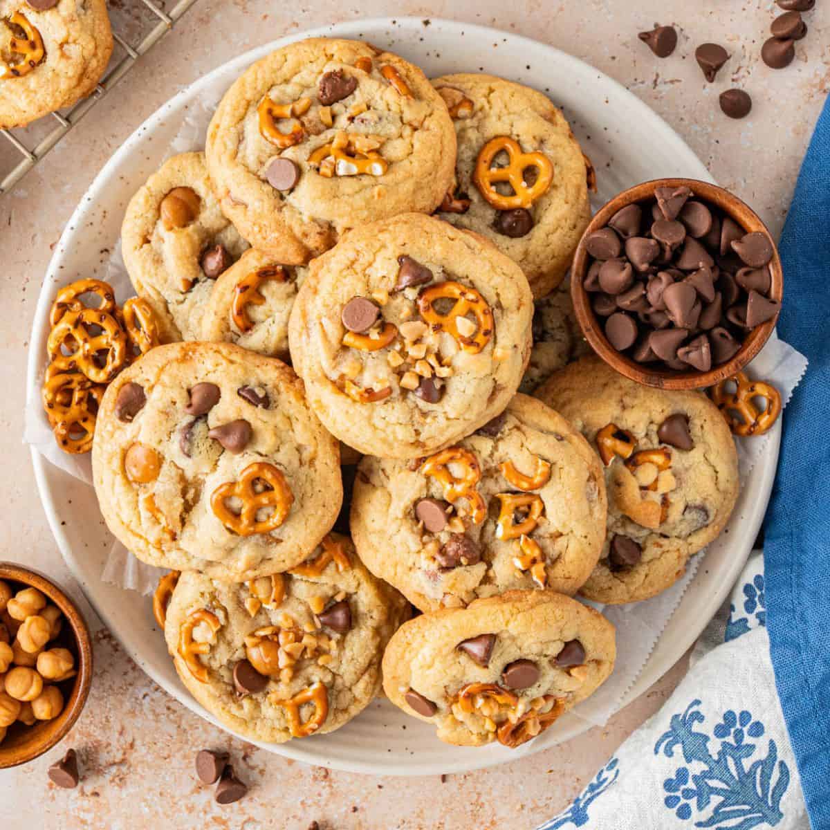 What'S in Panera'S Kitchen Sink Cookie