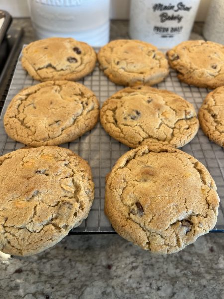 What'S in the Kitchen Sink Cookie at Panera