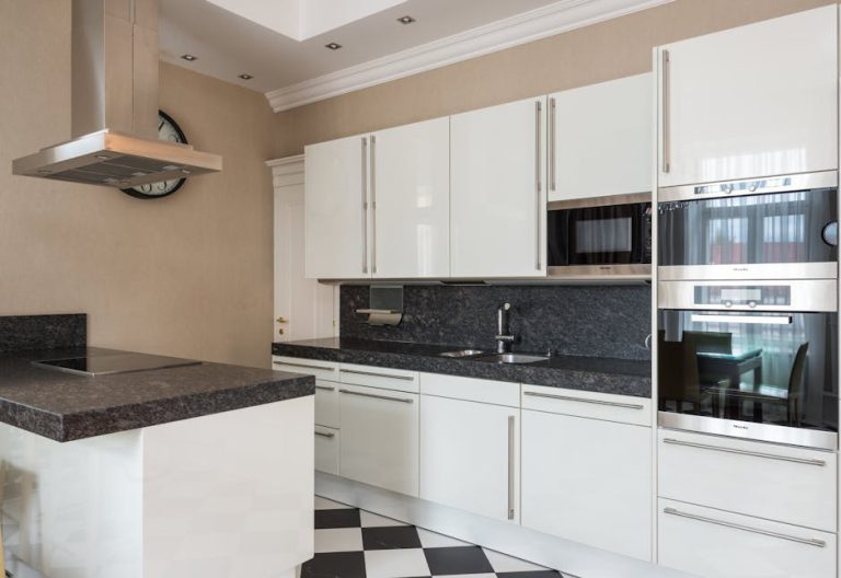 How to Clean Granite Composite Kitchen Sink: Pro Tips